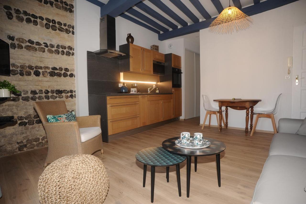 Au Colombage Bleu 2 A 4 Pers Apartment Dieppe Exterior photo